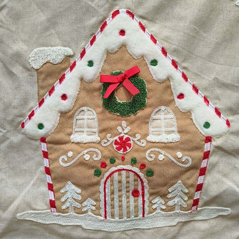 Skrt Beige Gingerbreadhouseb